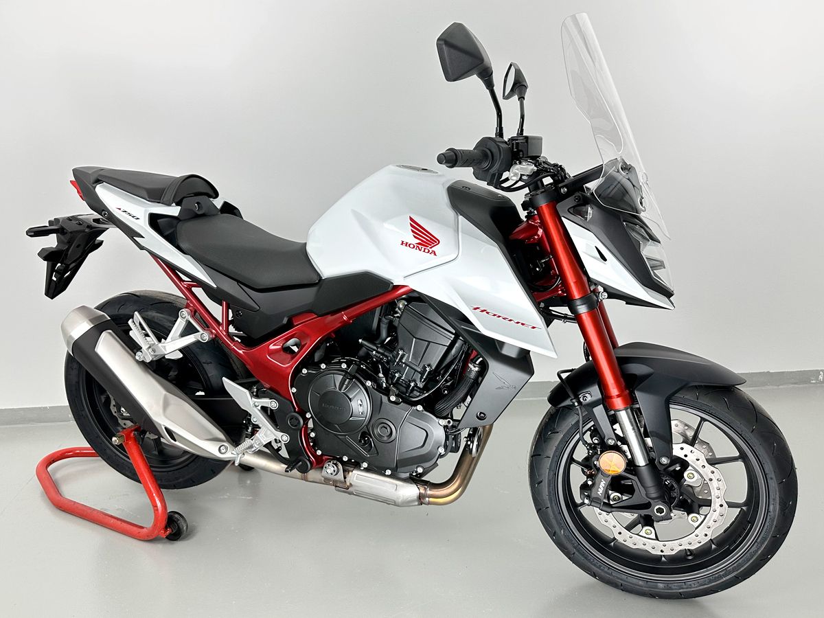 Plexi motocyklu WRS CAPONORD pro HONDA CB 750 ABS rok 2023-2024, výška 51 cm, šíře 32 cm, barva čirá