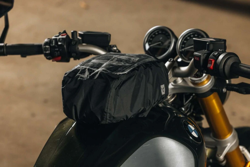 Tank bag na nádrž motocyklu SW MOTECH TANKBAG  LEGEND LT3 BARVA ČERNÁ objem 3–5 l