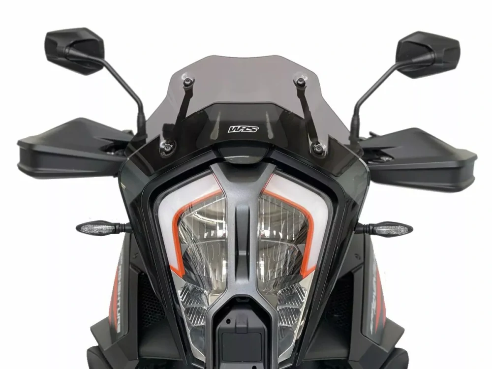 Motocyklové plexi / čelní plexi motocyklu  WRS VERZE SPORT KT010FS pro KTM 1290 SUPER ADVENTURE / S rok 2021-2024 barva tmavě kouřová, výška plexi 16,5 cm 