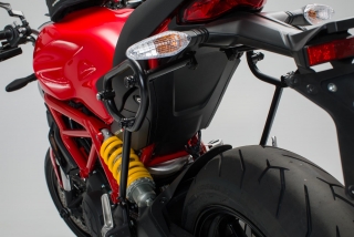 Podpěra bod brašnu SW MOTECH SLC SIDE CARRIER pro DUCATI Monster 797 16-21 pro levou stranu  