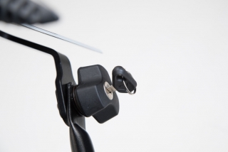 Sada 2 kusů zámků a 2 kusů klíčů pro boční nosiče SW-MOTECH PRO CARRIER ACCESORIES ANTI-THEFT PROTECTION