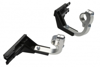 A Univerzální jednobodová montážní sada ke krytům páček BARKBUSTERS HARDWARE KIT CLAMP pro rovná 22mm (7/8″) řídítka, pár  