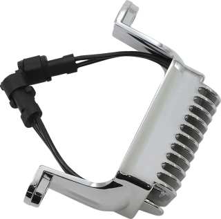 Regulátor dobíjení / regulátor napětí DRAG SPECIALTIES PREMIUM VOLTAGE REGULATOR pro HARLEY DAVIDSON FLHT/ FLHR/ FLHX/ FLTR/H-D FL Trike rok 2009-2016 barva chromová 