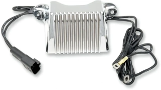 Regulátor dobíjení / regulátor napětí DRAG SPECIALTIES pro HARLEY DAVIDSON FLHT / FLHRCI / FLTRI rok 1999-2001 barva chromová