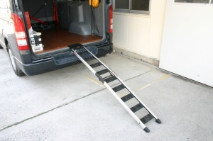 Nakládací / nájezdová skládací rampa pro motocykl DRC HYBRID RAMP délka 180 cm, šíře 20 cm, nosnost 190 kg